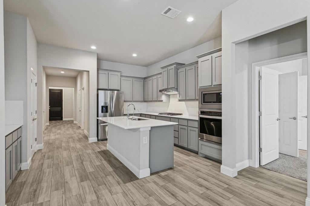 1024 Pitch Pine Street - Photo 18