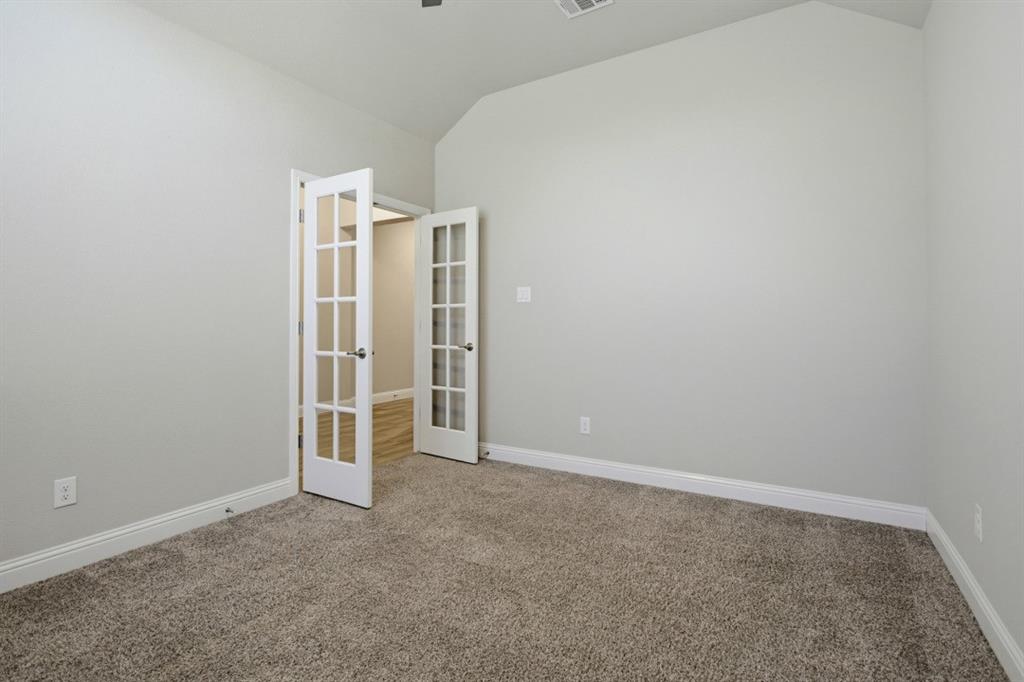 1024 Pitch Pine Street - Photo 3