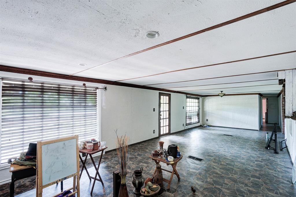 173 Hurst Circle - Photo 7