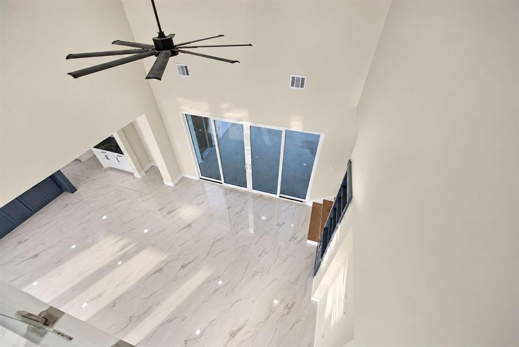 1111 Periwinkle Court - Photo 22