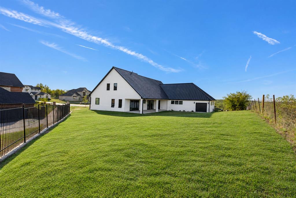 1111 Periwinkle Court - Photo 36
