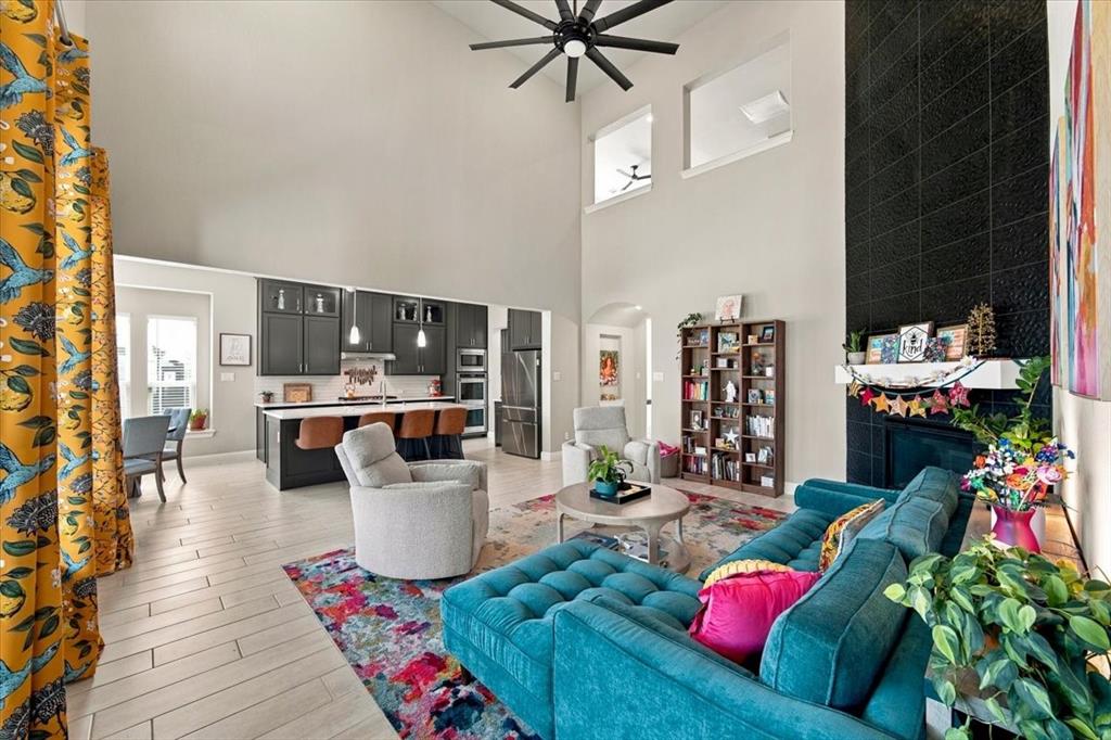 9300 Pecan Woods Trail - Photo 11