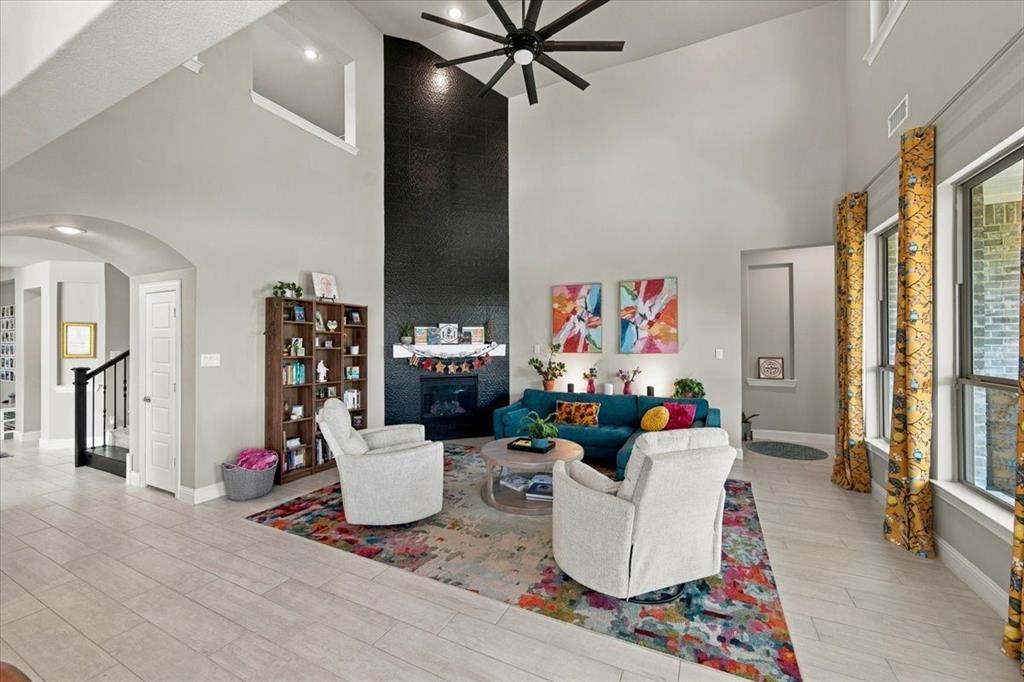 9300 Pecan Woods Trail - Photo 13