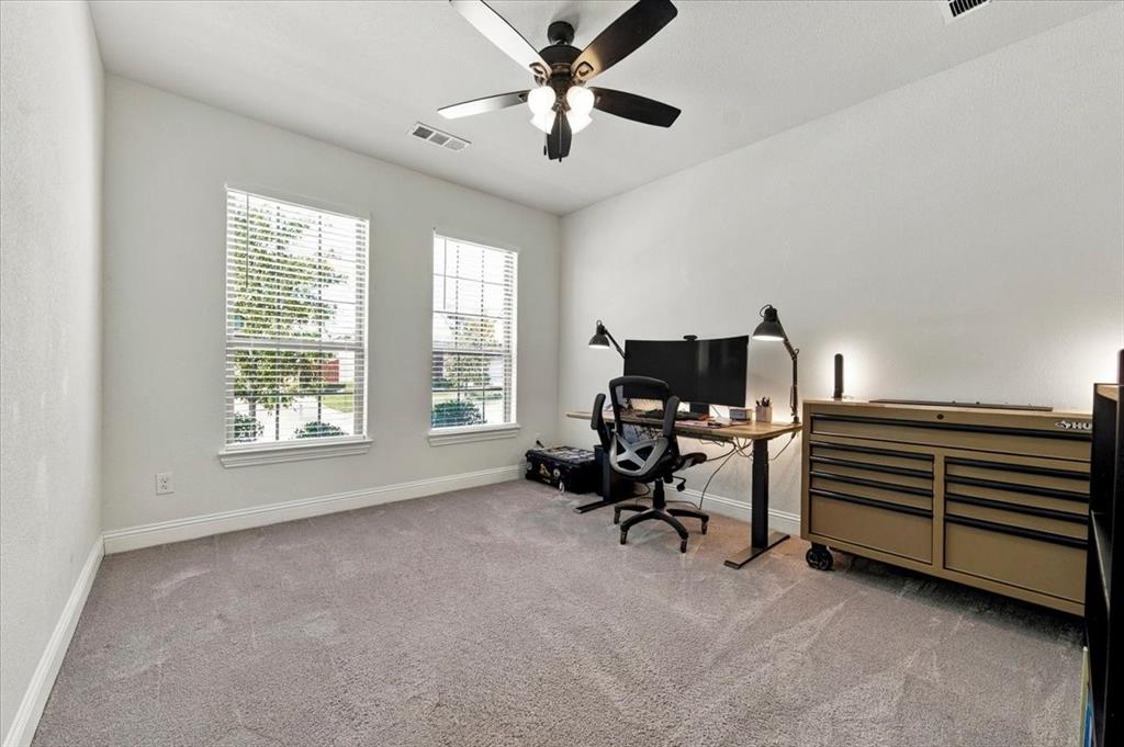 9300 Pecan Woods Trail - Photo 24
