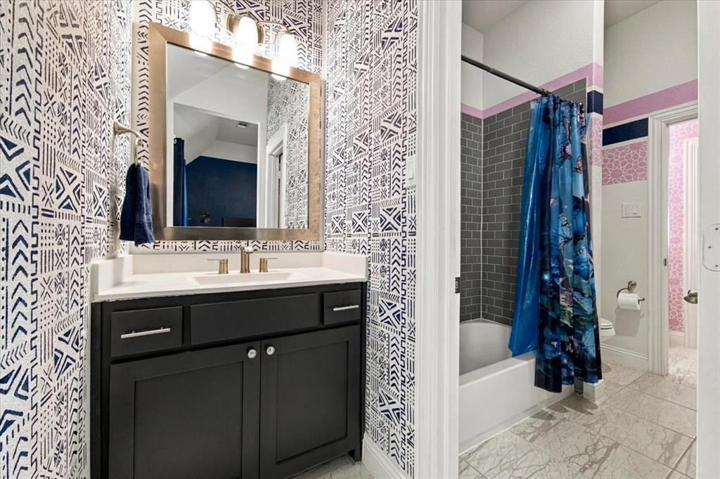 9300 Pecan Woods Trail - Photo 32