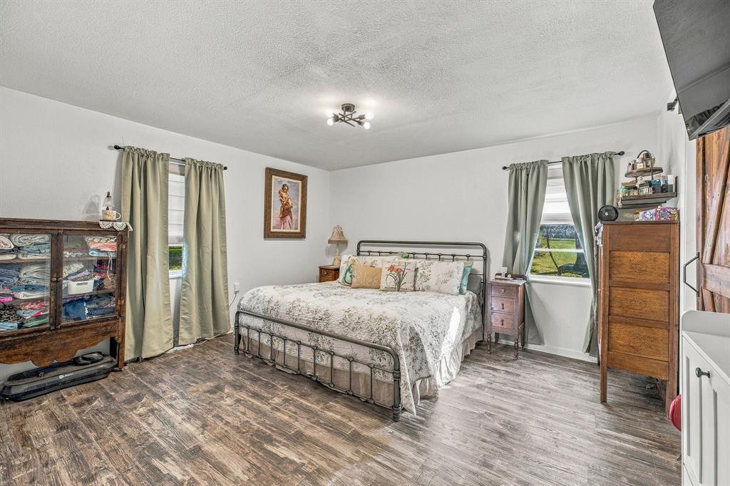 632 E Ross Avenue - Photo 15