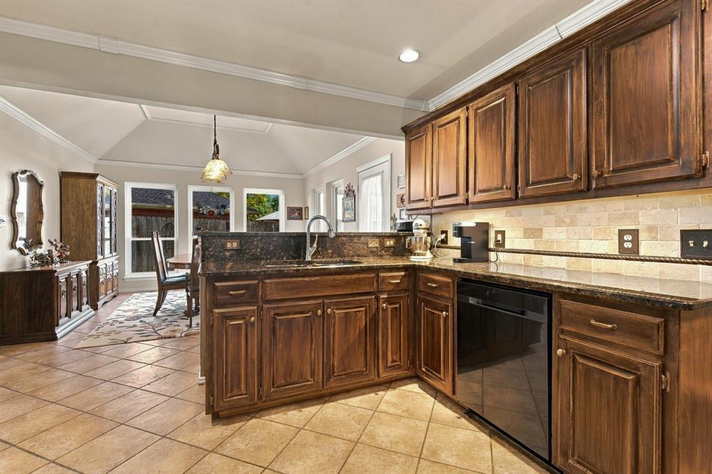 1428 Swan Court - Photo 12