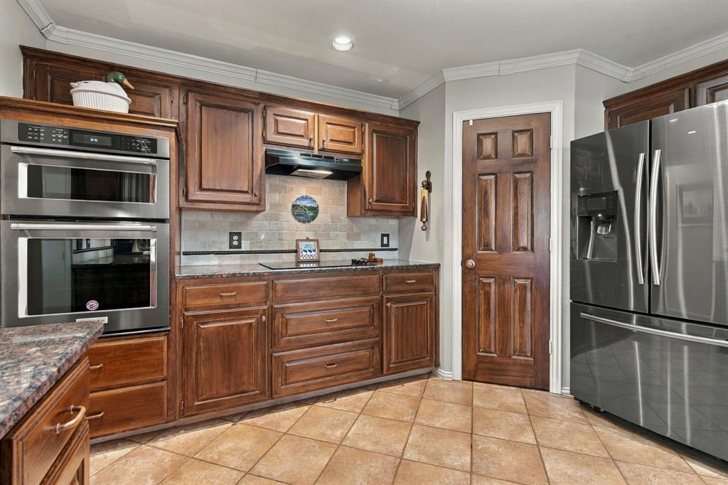 1428 Swan Court - Photo 13