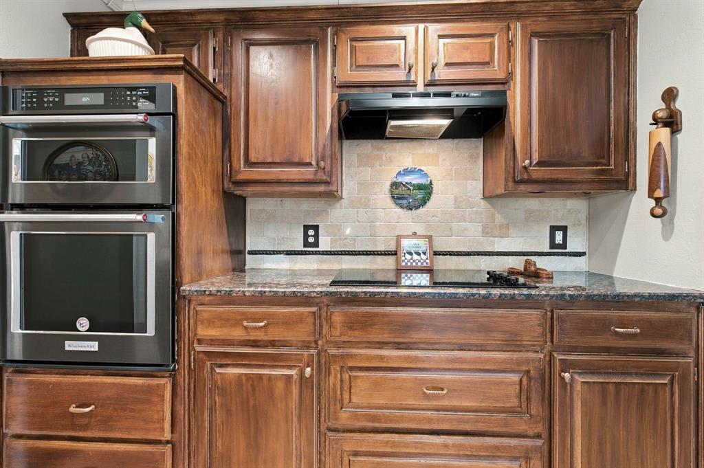 1428 Swan Court - Photo 18