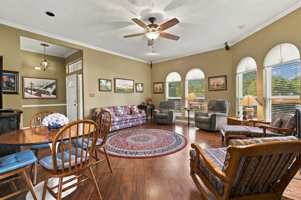 1428 Swan Court - Photo 9