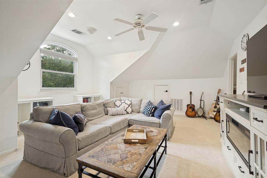 5001 Forest Hill Circle - Photo 17