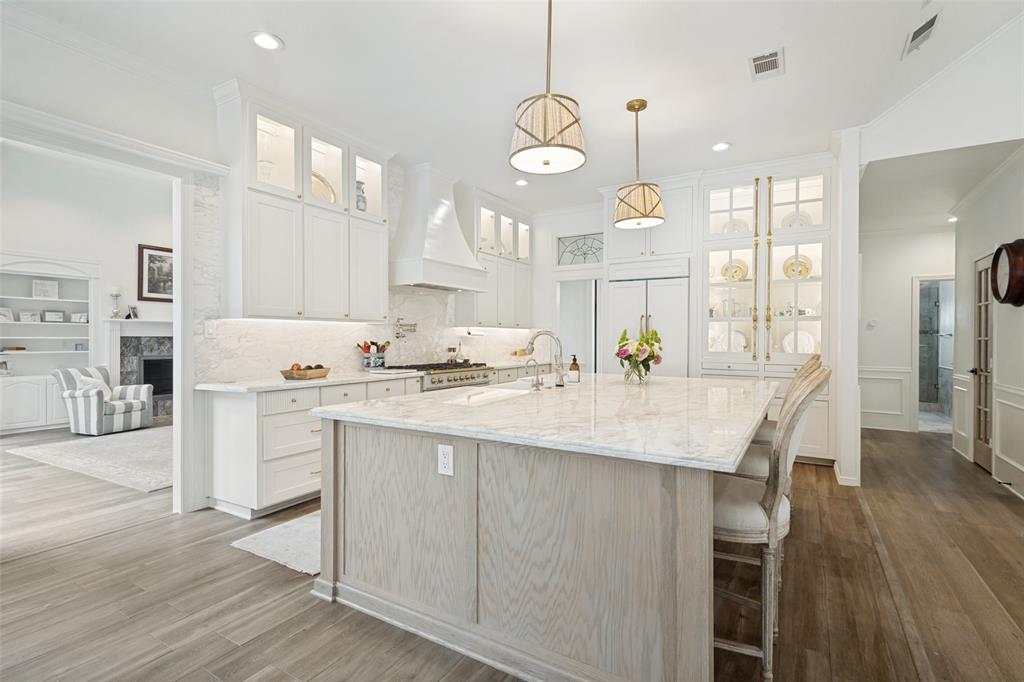 5001 Forest Hill Circle - Photo 9