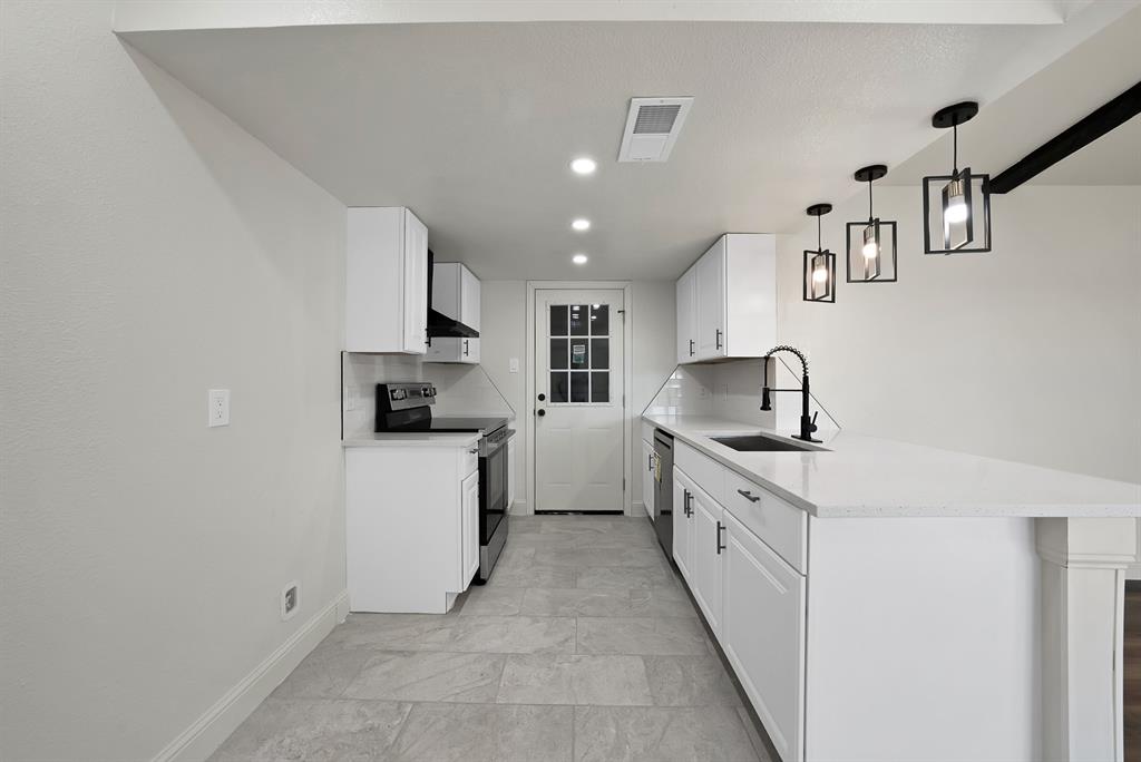 858 Lexington Drive - Photo 13