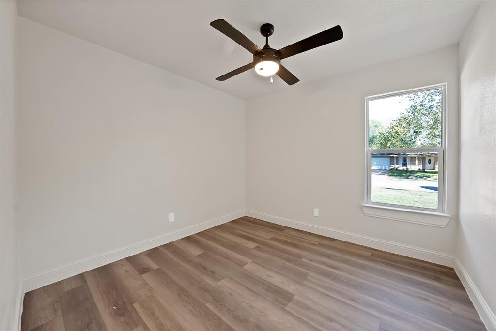 858 Lexington Drive - Photo 16