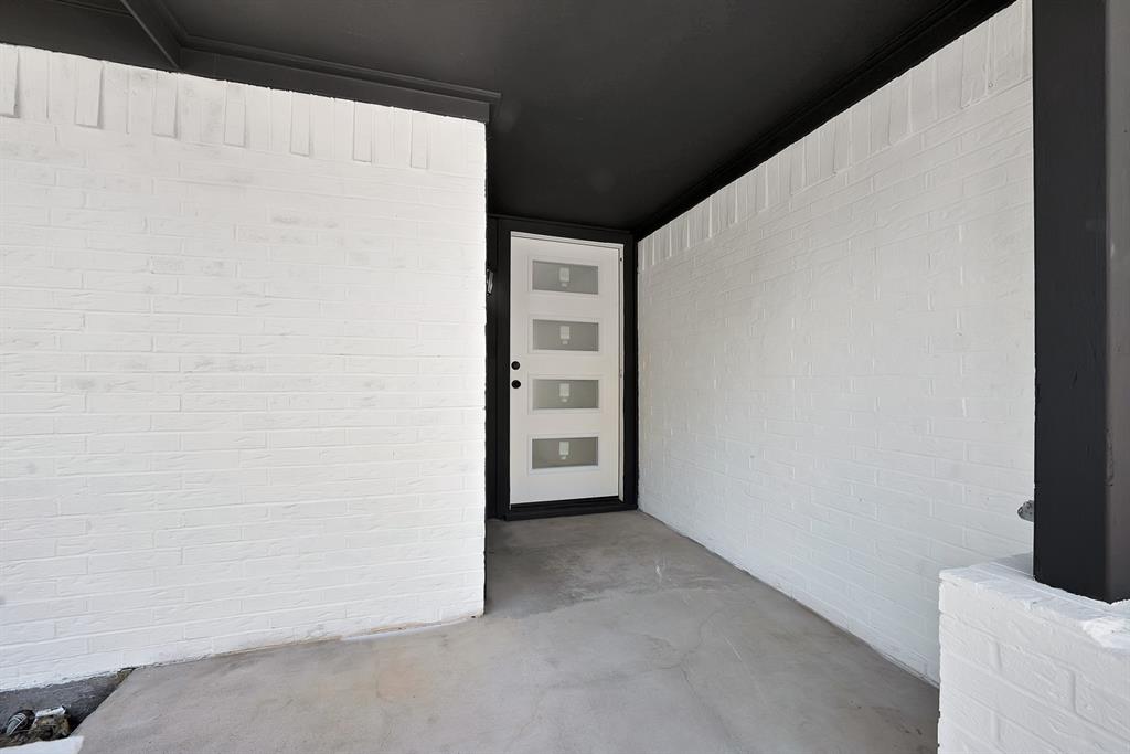 858 Lexington Drive - Photo 5