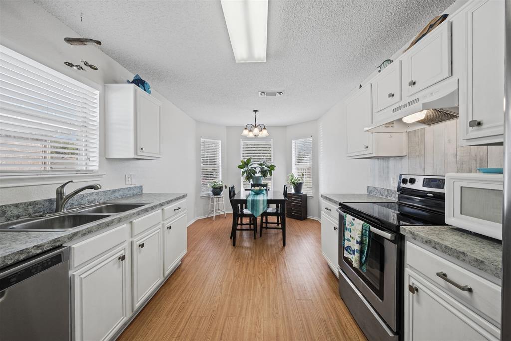10540 Towerwood Drive - Photo 3