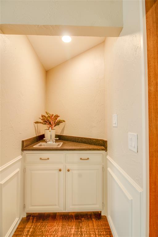 6617 Wickliff Trail - Photo 11