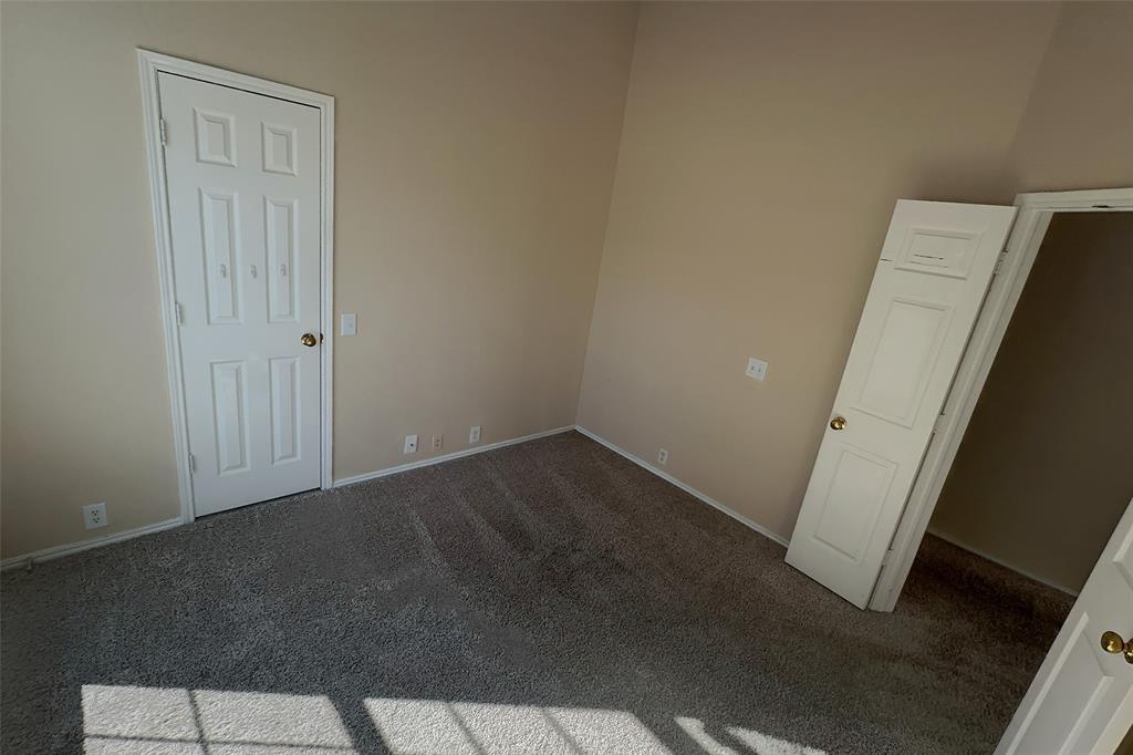 6913 Jasper Drive - Photo 10