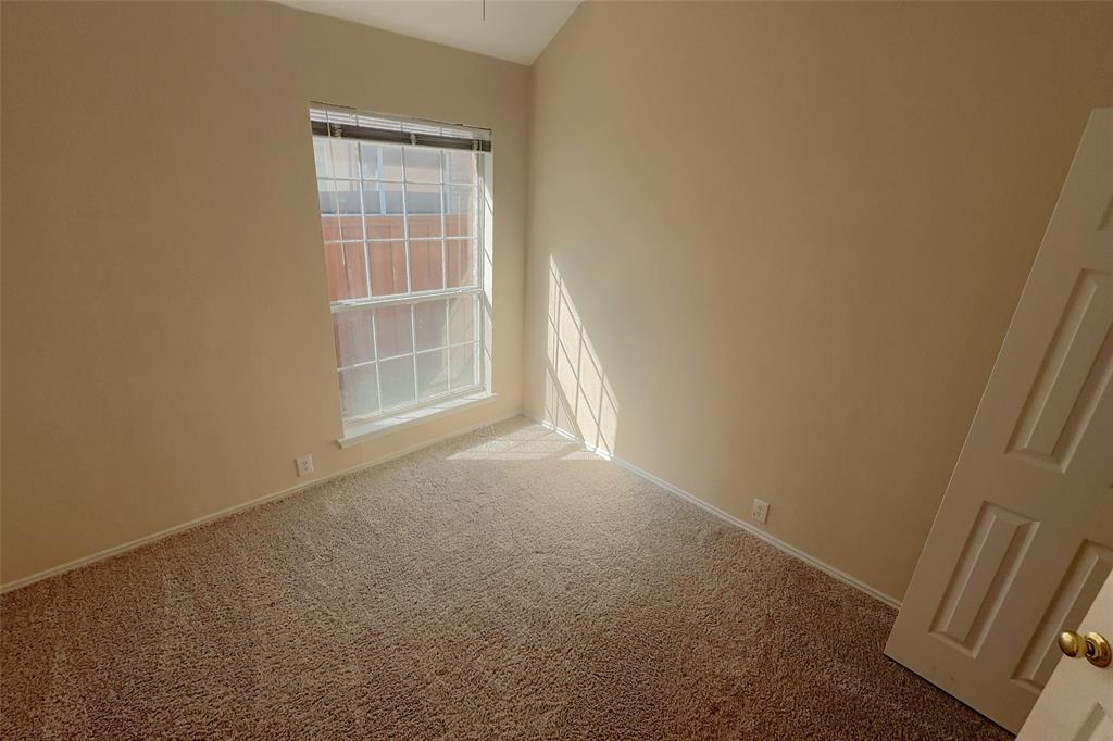 6913 Jasper Drive - Photo 12