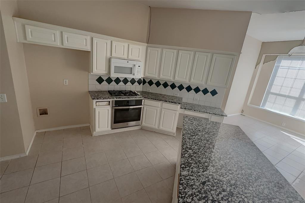 6913 Jasper Drive - Photo 4