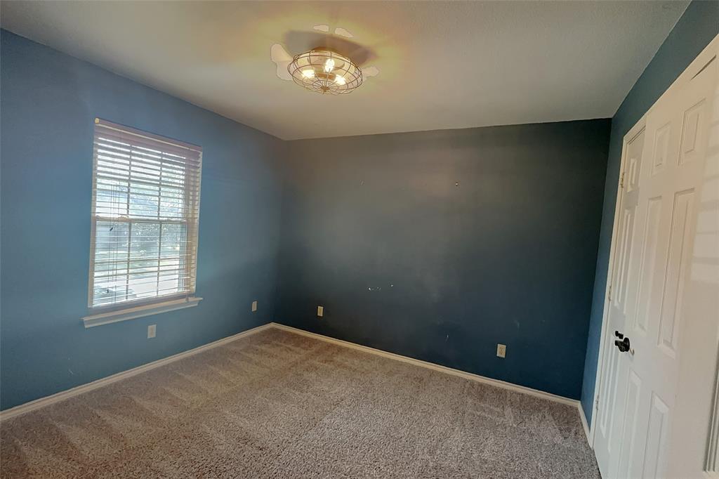 1505 Faringdon Drive - Photo 21