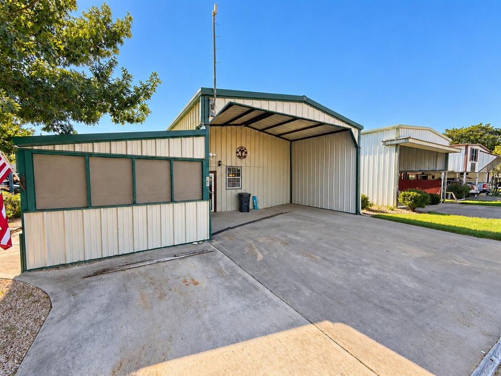 167 Yellowstone Drive - Photo 2