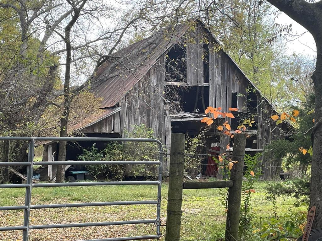 1355 County Road 4719 - Photo 11