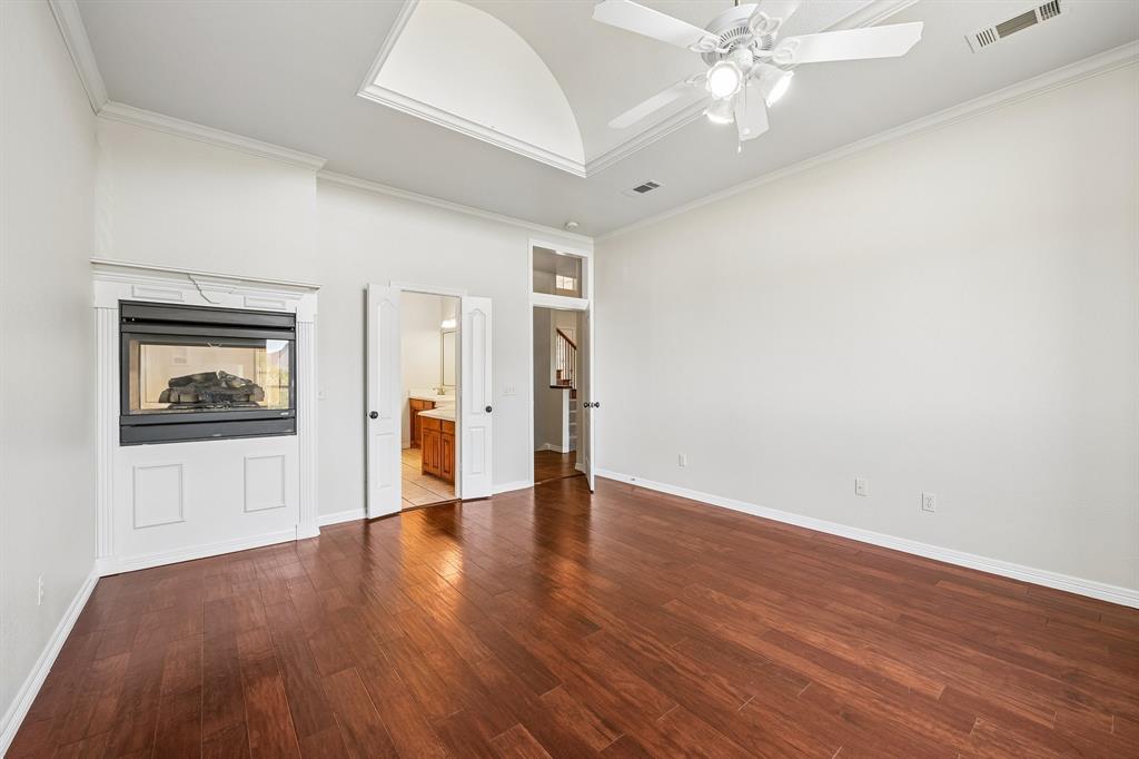 2209 Somerset - Photo 12