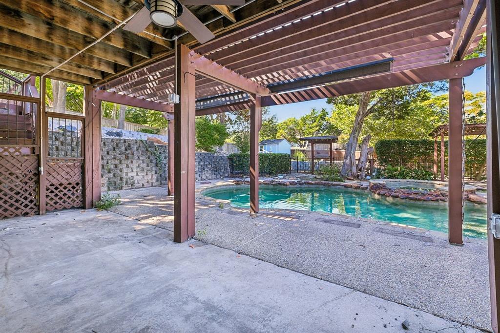 2209 Somerset - Photo 38