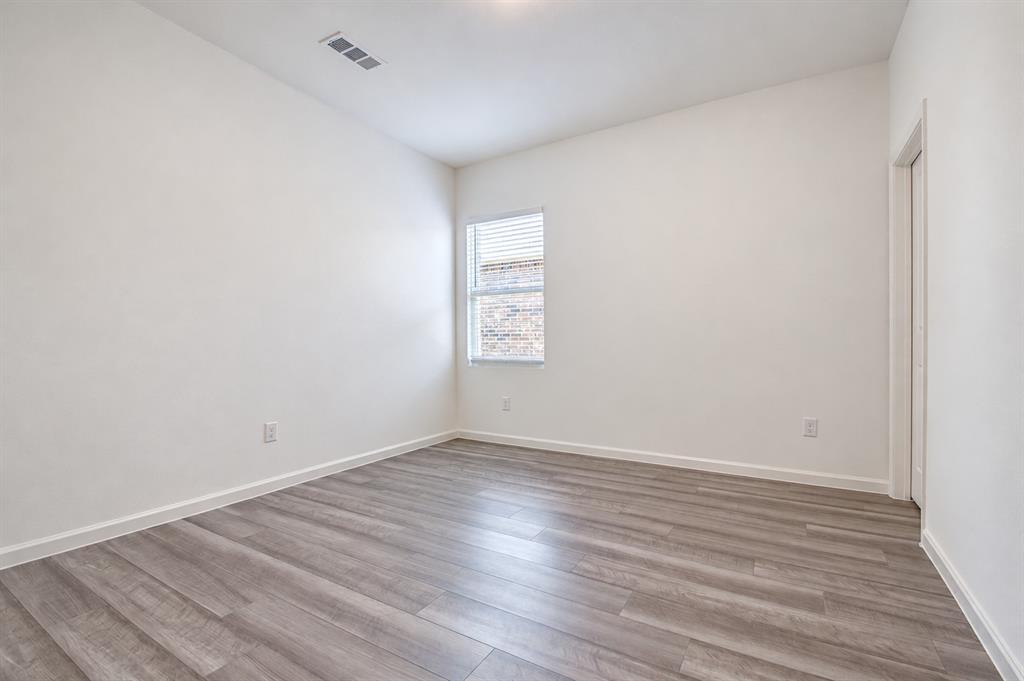 1409 Ancer Way - Photo 7