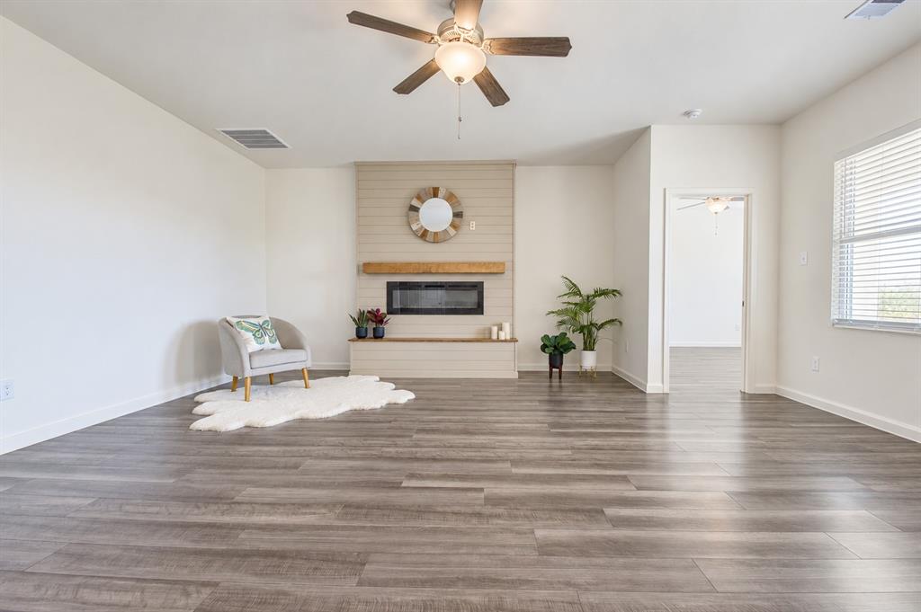 1409 Ancer Way - Photo 9