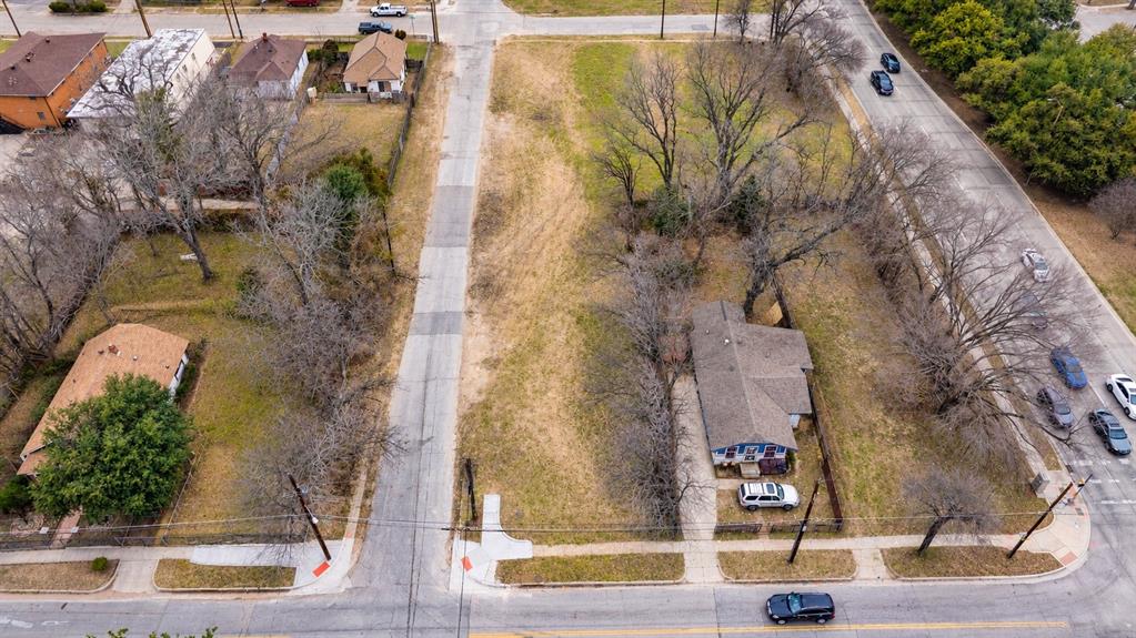 3301 Metropolitan Avenue - Photo 3