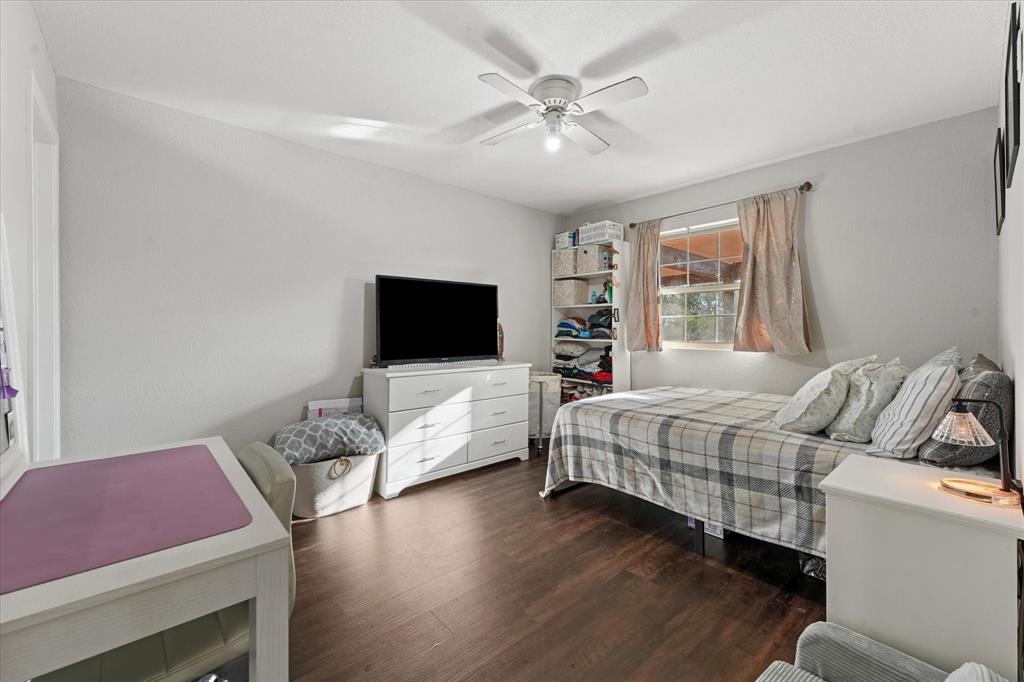 1405 Langston Street - Photo 10
