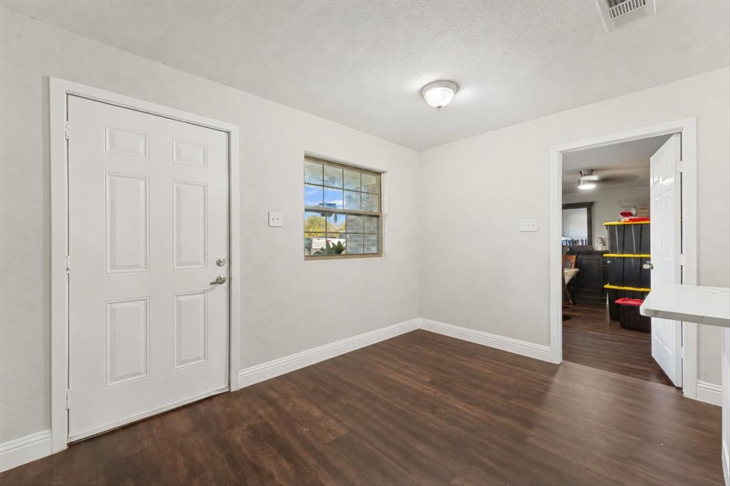 1405 Langston Street - Photo 17