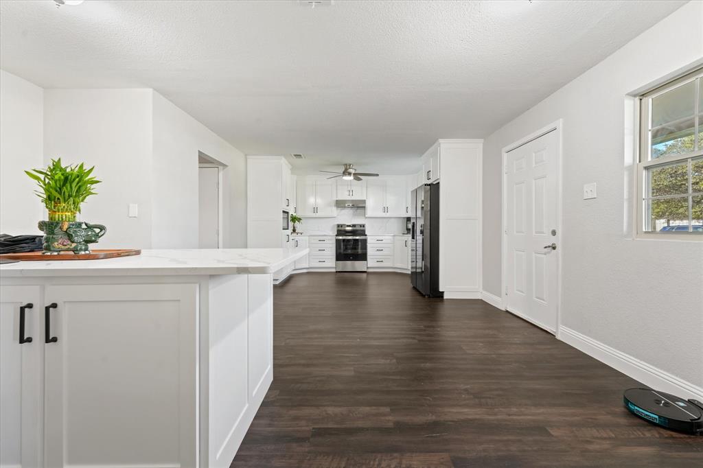 1405 Langston Street - Photo 2