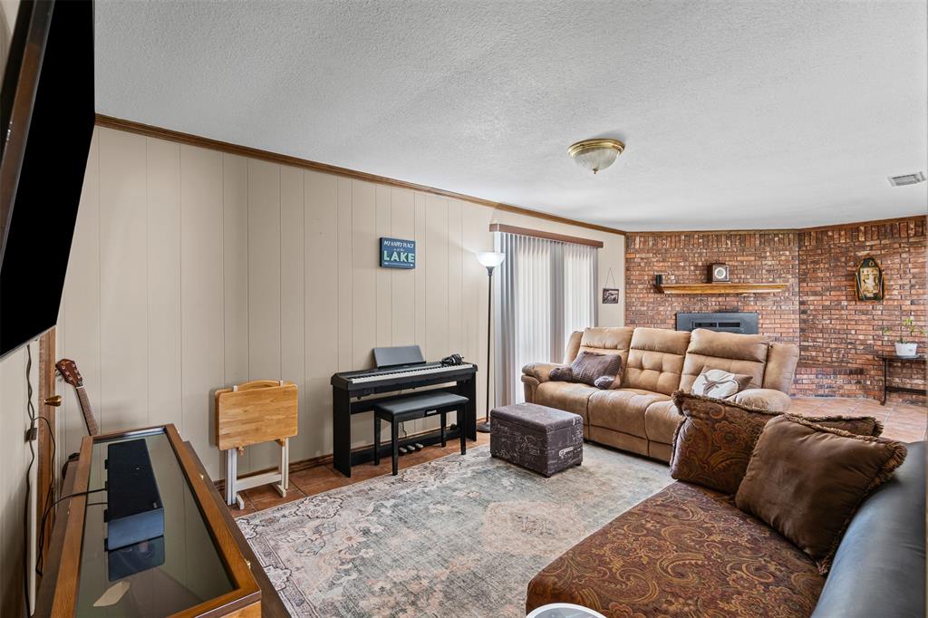 1180 Fm 3201 Road - Photo 13