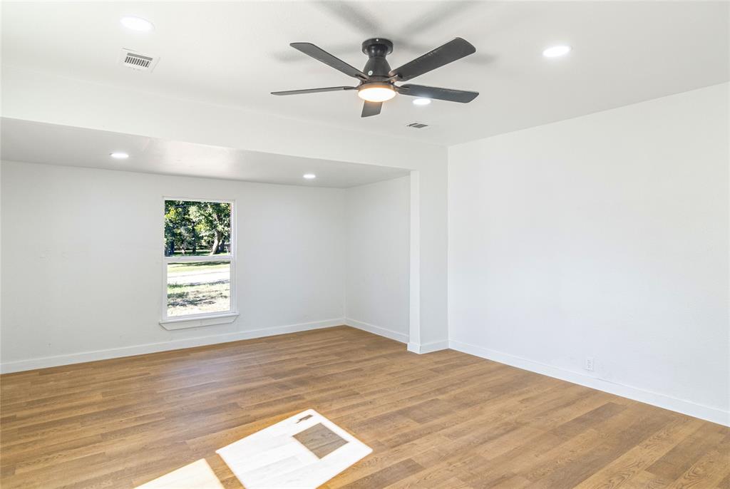 5130 Patonia Avenue - Photo 4
