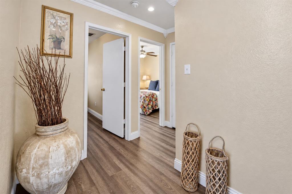 413 Bonnie Court - Photo 3