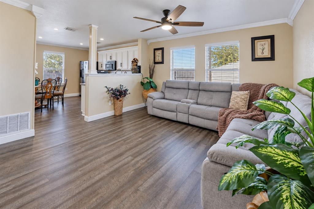 413 Bonnie Court - Photo 4