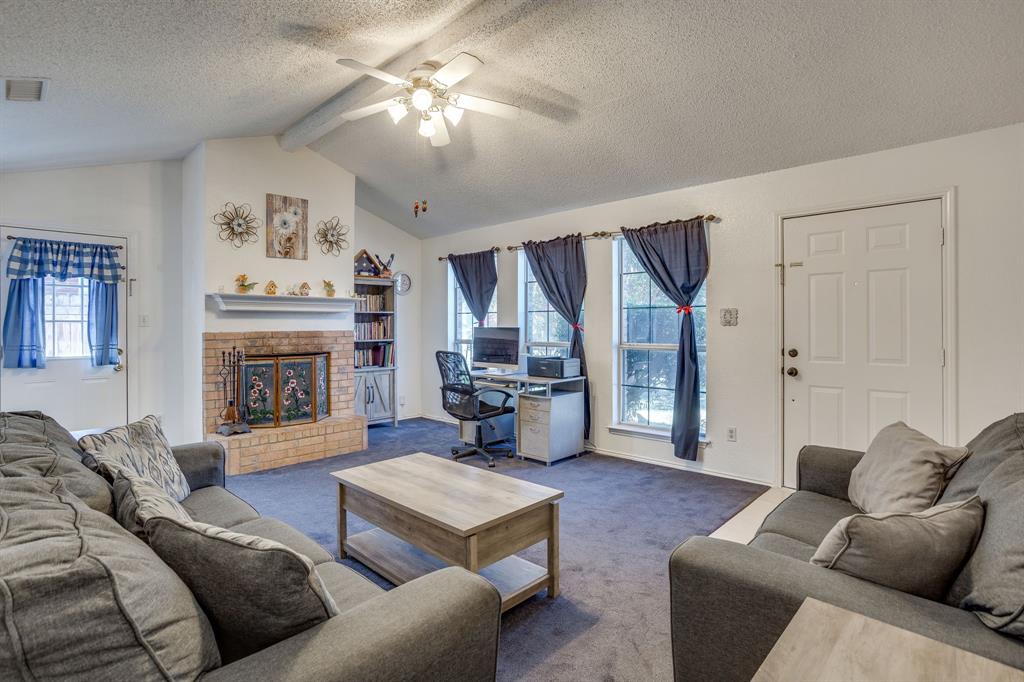 1417 Yorkshire Street - Photo 10