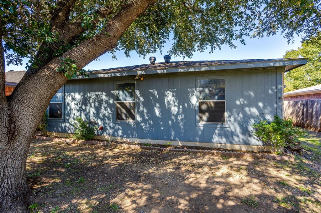 1417 Yorkshire Street - Photo 36