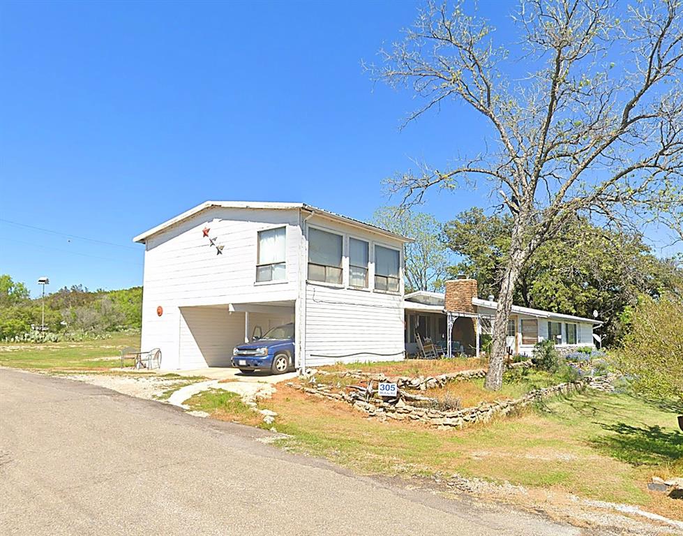 305 McKay Road - Photo 1