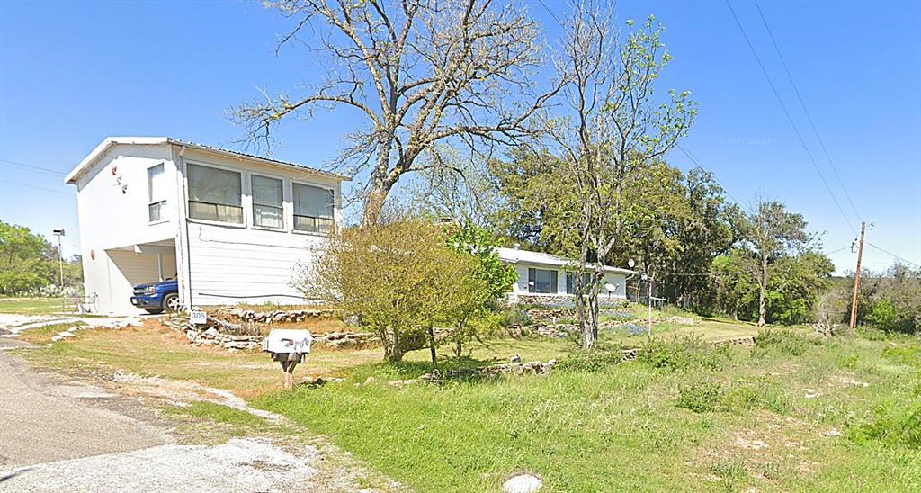 305 McKay Road - Photo 2