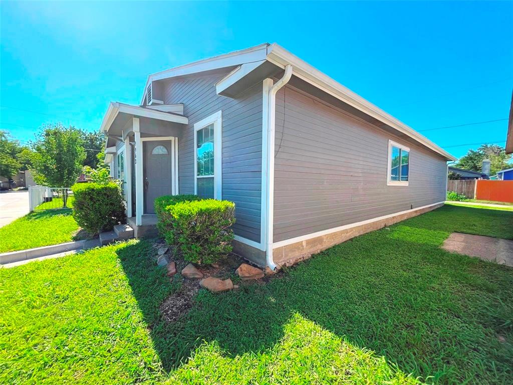 9963 Cedar Mountain Circle - Photo 3