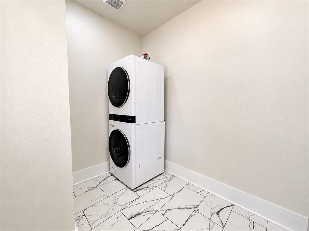1104 Park Street - Photo 19