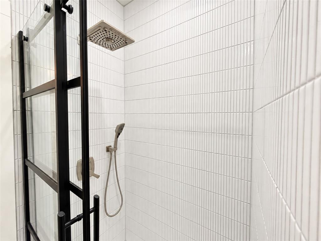1104 Park Street - Photo 21
