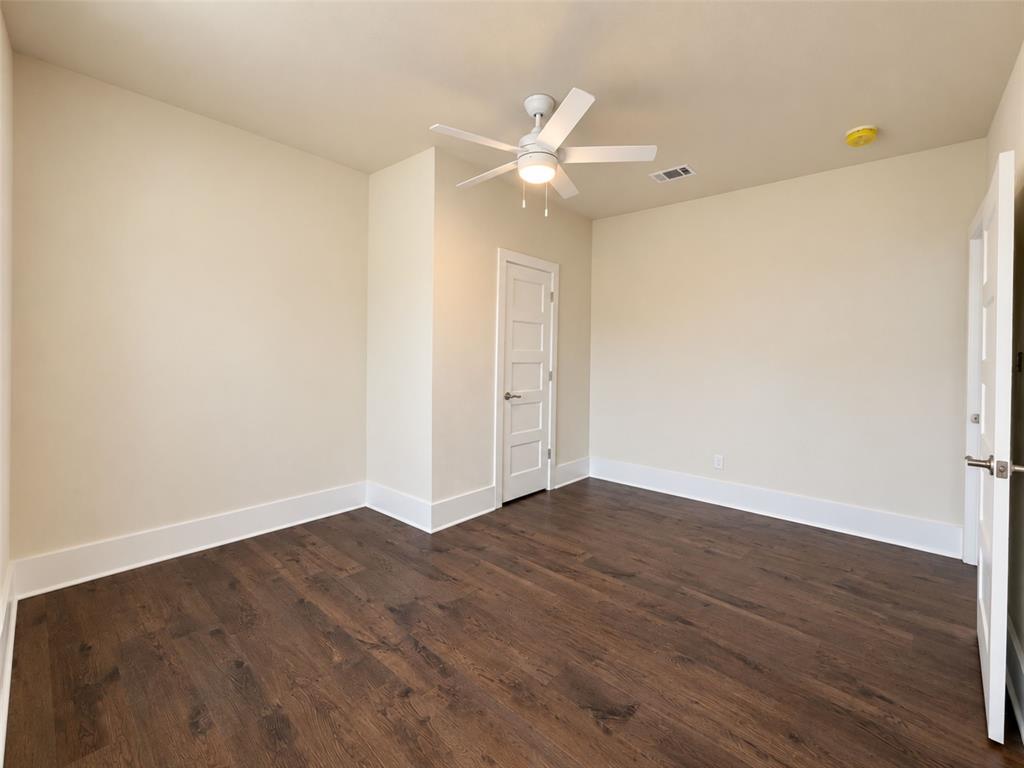 1104 Park Street - Photo 29