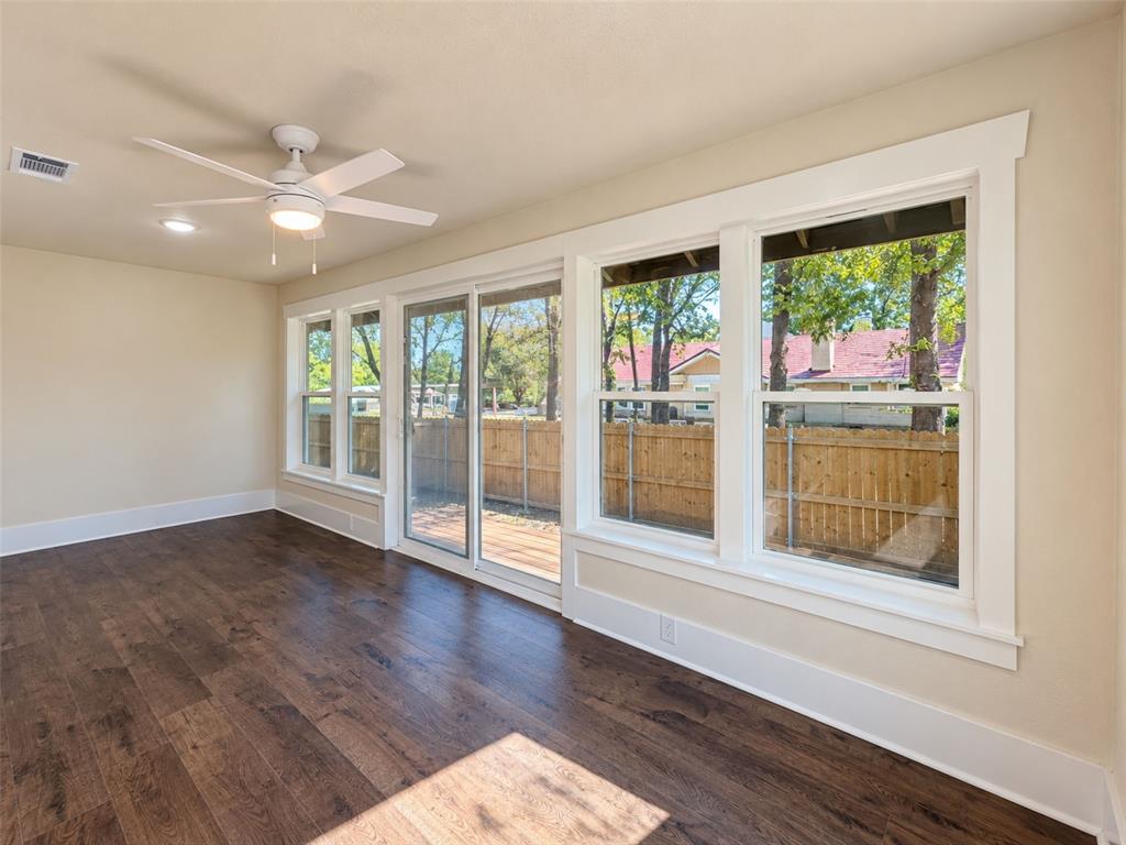 1104 Park Street - Photo 30