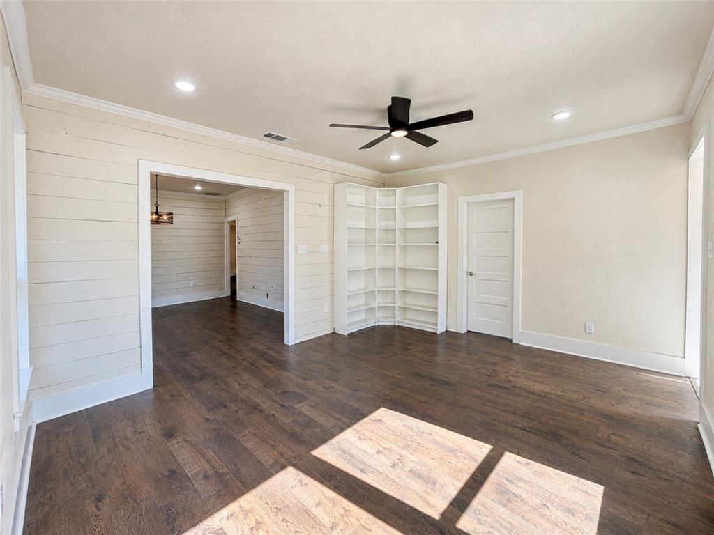 1104 Park Street - Photo 9