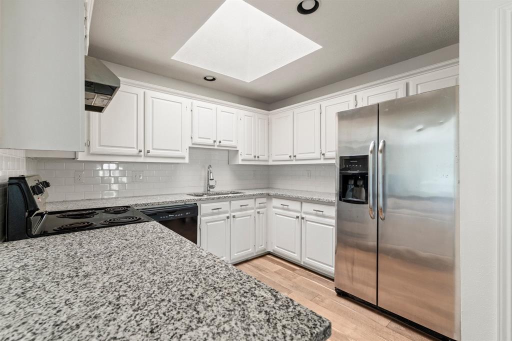 8406 Lullwater Drive - Photo 14